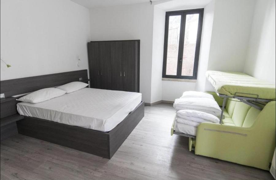 Antica Campione Rooms & Hostel Campione del Garda Zewnętrze zdjęcie