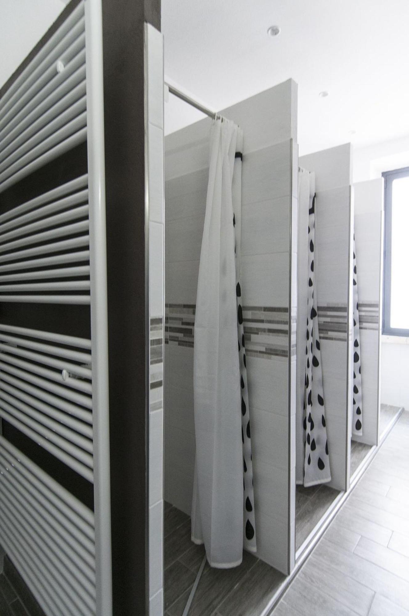 Antica Campione Rooms & Hostel Campione del Garda Zewnętrze zdjęcie